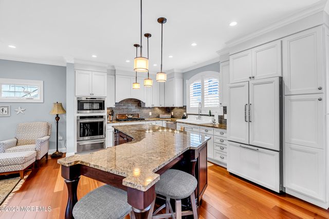 359 Naples Court, Lavallette, NJ 08735