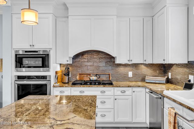 359 Naples Court, Lavallette, NJ 08735