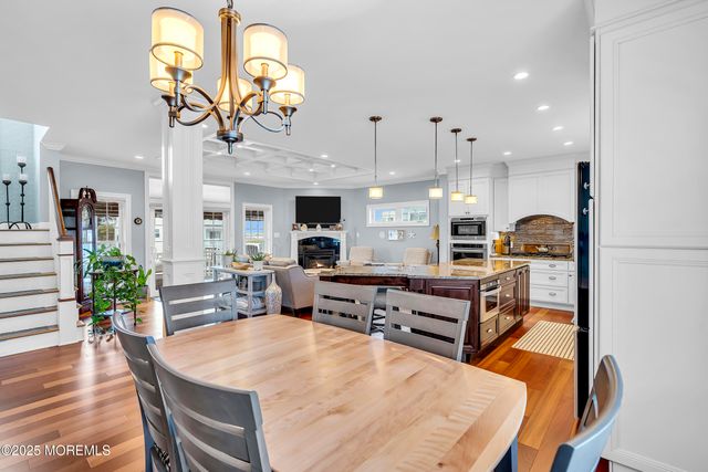 359 Naples Court, Lavallette, NJ 08735