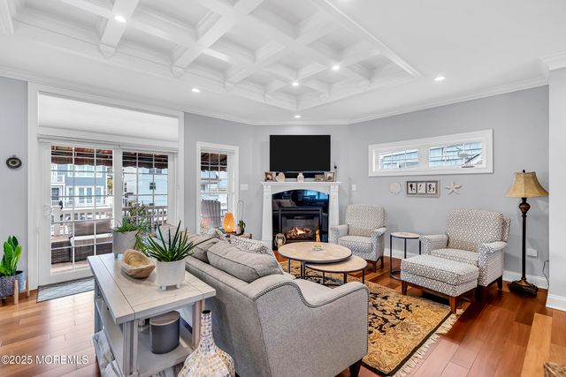 359 Naples Court, Lavallette, NJ 08735