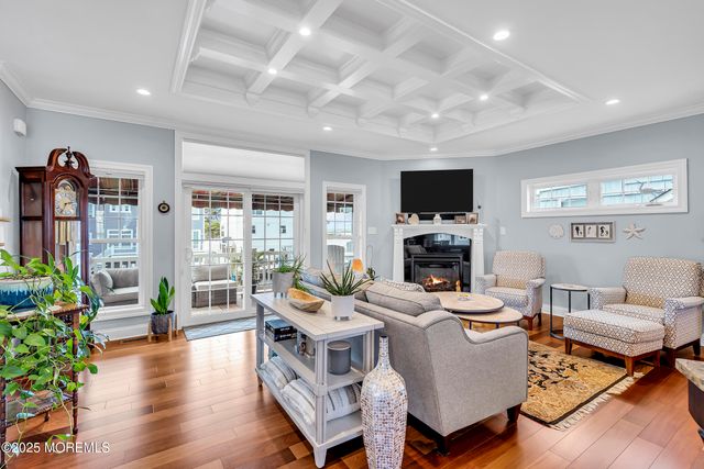 359 Naples Court, Lavallette, NJ 08735