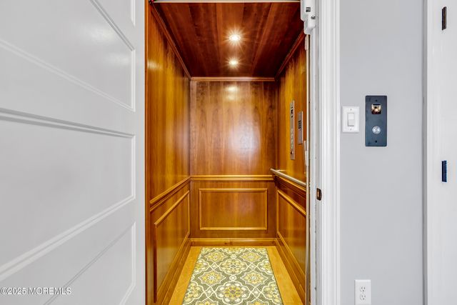 359 Naples Court, Lavallette, NJ 08735