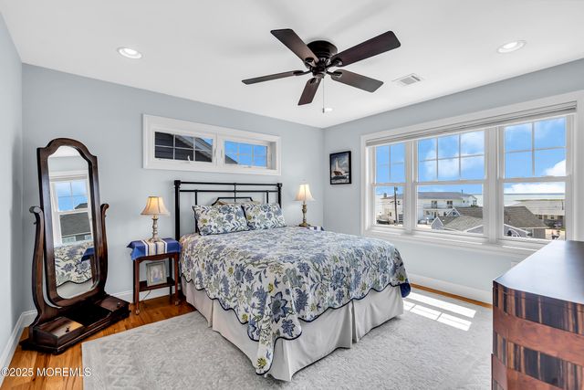 359 Naples Court, Lavallette, NJ 08735