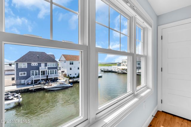 359 Naples Court, Lavallette, NJ 08735