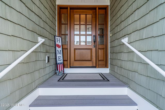 359 Naples Court, Lavallette, NJ 08735