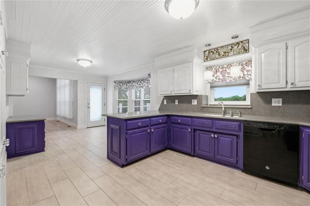 523 Ernest Drive, Clinton, MO 64735