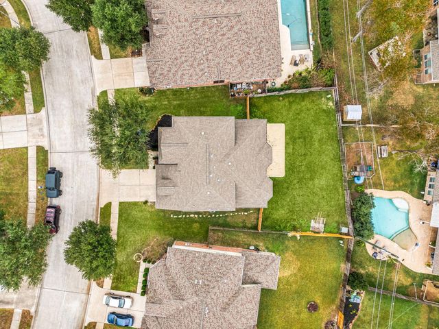 13834 Lake Livingston Drive, Houston, TX 77044