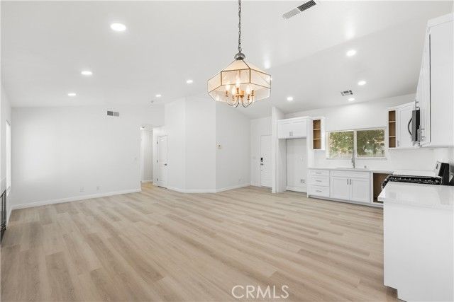 44238 Encanto Way, Lancaster, CA 93536