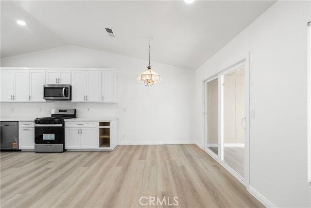 44238 Encanto Way, Lancaster, CA 93536