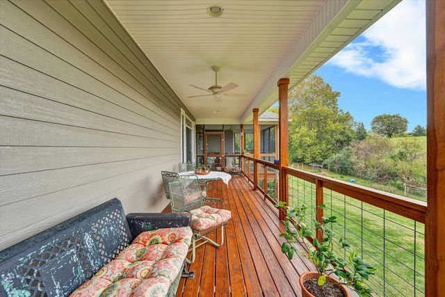 84 GREEN LEVEL RD, Boones Mill, VA 24065
