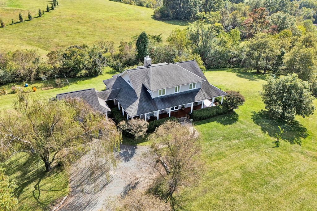 84 GREEN LEVEL RD, Boones Mill, VA 24065