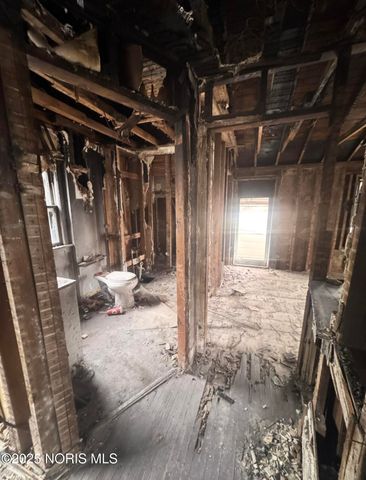 2315 Caledonia Street, Toledo, OH 43605