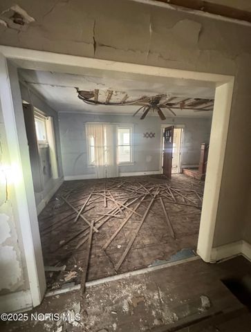 2315 Caledonia Street, Toledo, OH 43605