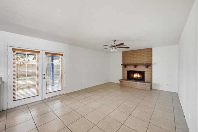 5229 E Winchcomb, Scottsdale, AZ 85254