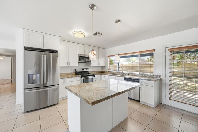 5229 E Winchcomb, Scottsdale, AZ 85254