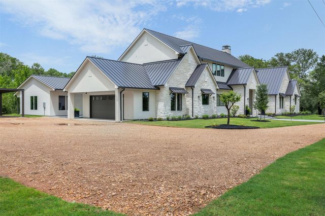 770 S Weyand Road, Round Top, TX 78954