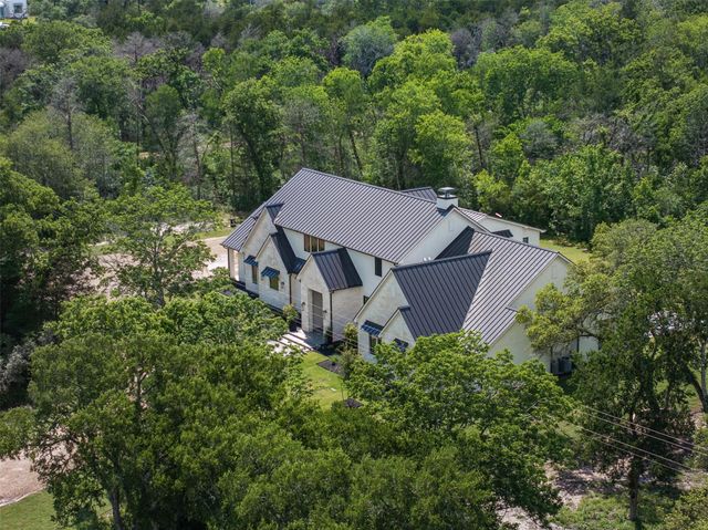 770 S Weyand Road, Round Top, TX 78954