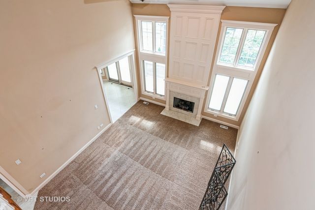 1803 RIZZI Lane, Bartlett, IL 60103