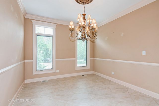 1803 RIZZI Lane, Bartlett, IL 60103