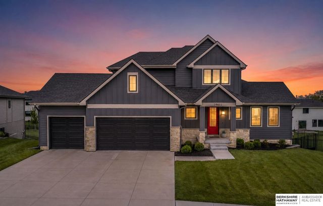20612 Ellison Avenue, Elkhorn, NE 68022