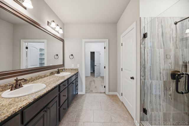 11016 E 83rd Place, Tulsa, OK 74133