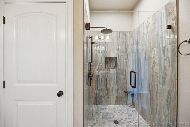 11016 E 83rd Place, Tulsa, OK 74133