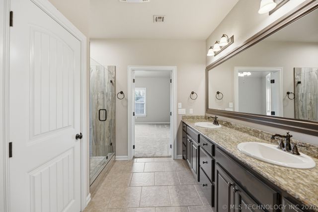 11016 E 83rd Place, Tulsa, OK 74133