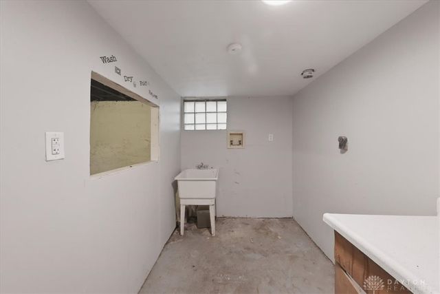 240 S Torrence Street, Dayton, OH 45403