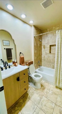 23500 Meriden Place, Valencia, CA 91354