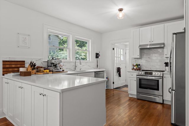 313 Crestway Drive, Chattanooga, TN 37411