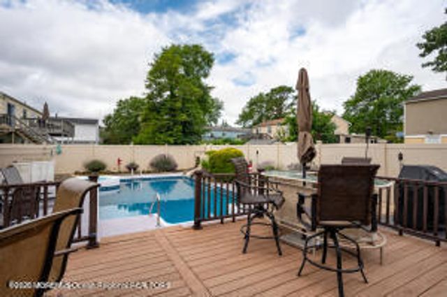 58 12th Street, Toms River, NJ 08753