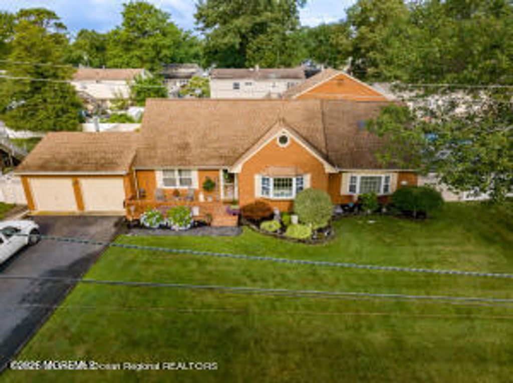 58 12th Street, Toms River, NJ 08753