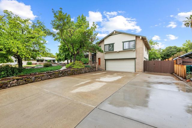 2572 Sterling Dr, Rescue, CA 95672