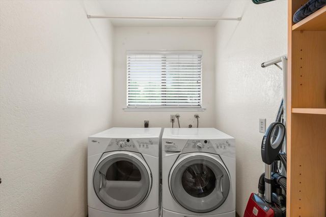 2572 Sterling Dr, Rescue, CA 95672