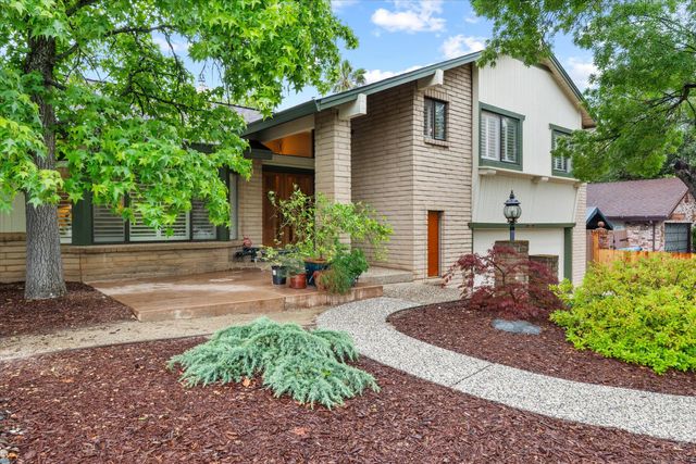 2572 Sterling Dr, Rescue, CA 95672