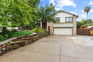 2572 Sterling Dr, Rescue, CA 95672