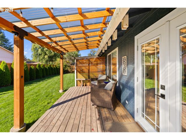 1905 N SPRINGBROOK Way, Newberg, OR 97132