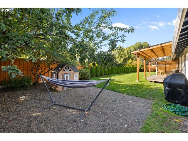 1905 N SPRINGBROOK Way, Newberg, OR 97132