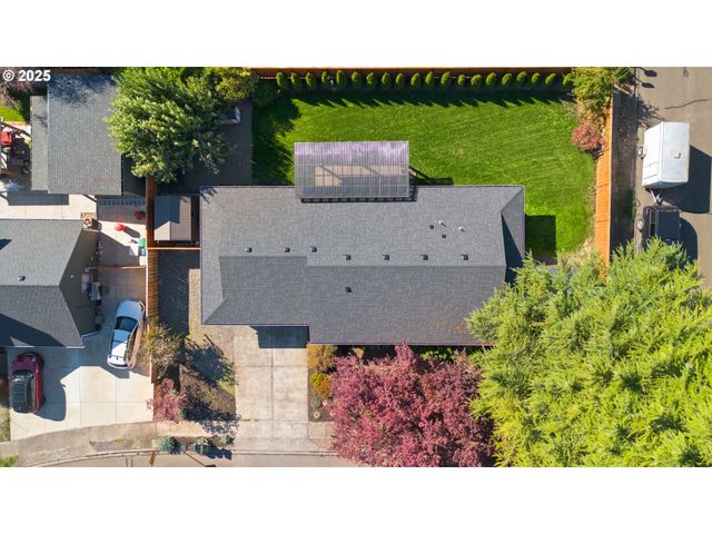 1905 N SPRINGBROOK Way, Newberg, OR 97132