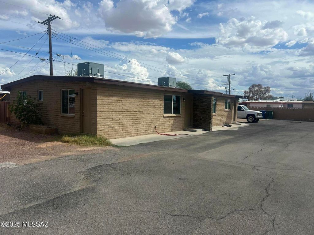 16 E Nebraska Street, Tucson, AZ 85706