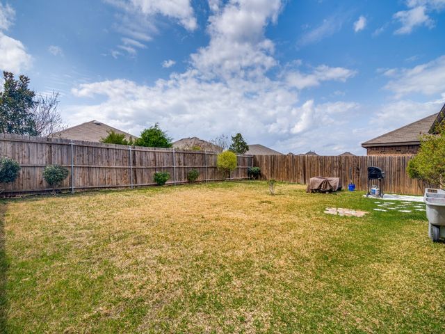 2431 Rosharon Drive, Forney, TX 75126