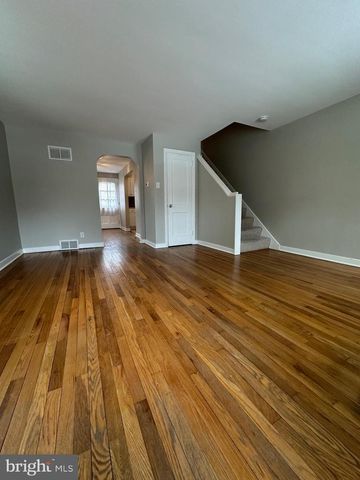 855 FOUNTAIN AVE, Lancaster, PA 17601