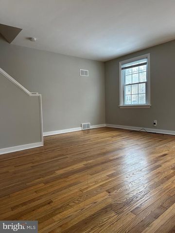 855 FOUNTAIN AVE, Lancaster, PA 17601