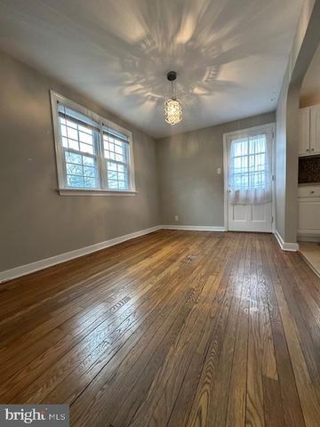 855 FOUNTAIN AVE, Lancaster, PA 17601