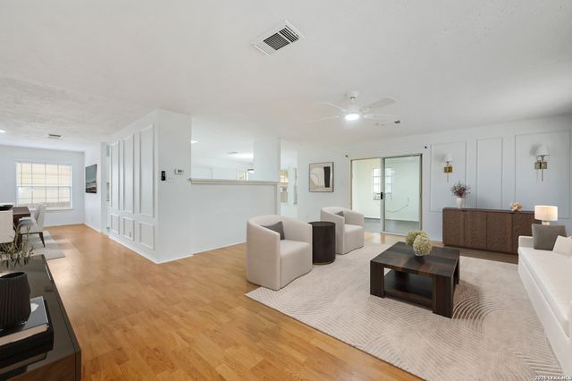 15718 Knollvista, San Antonio, TX 78247