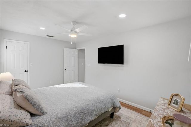 844 Wickford DR, Chesapeake, VA 23320