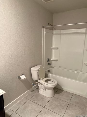12429 Vista Rim, San Antonio, TX 78233