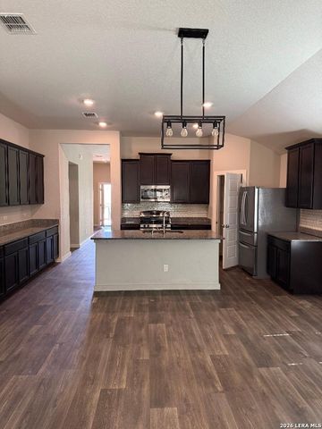 12429 Vista Rim, San Antonio, TX 78233