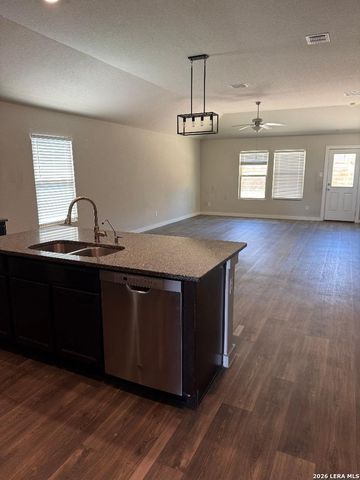 12429 Vista Rim, San Antonio, TX 78233