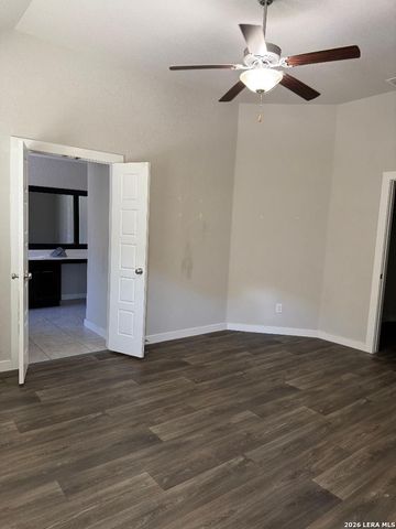12429 Vista Rim, San Antonio, TX 78233